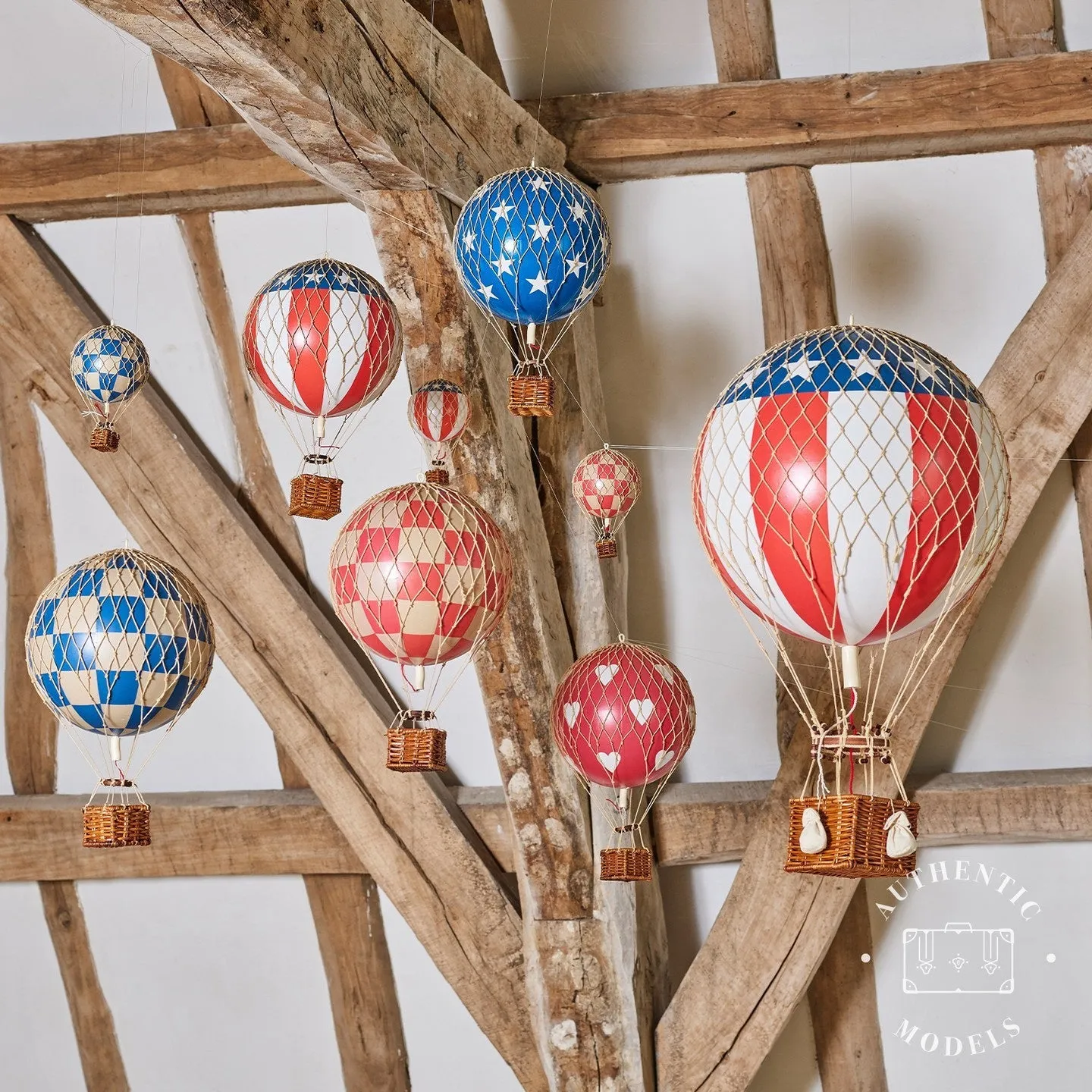 Authentic Models Floating The Skies, Red Hearts - Hot Air Balloon Hanging Decor - 13cm