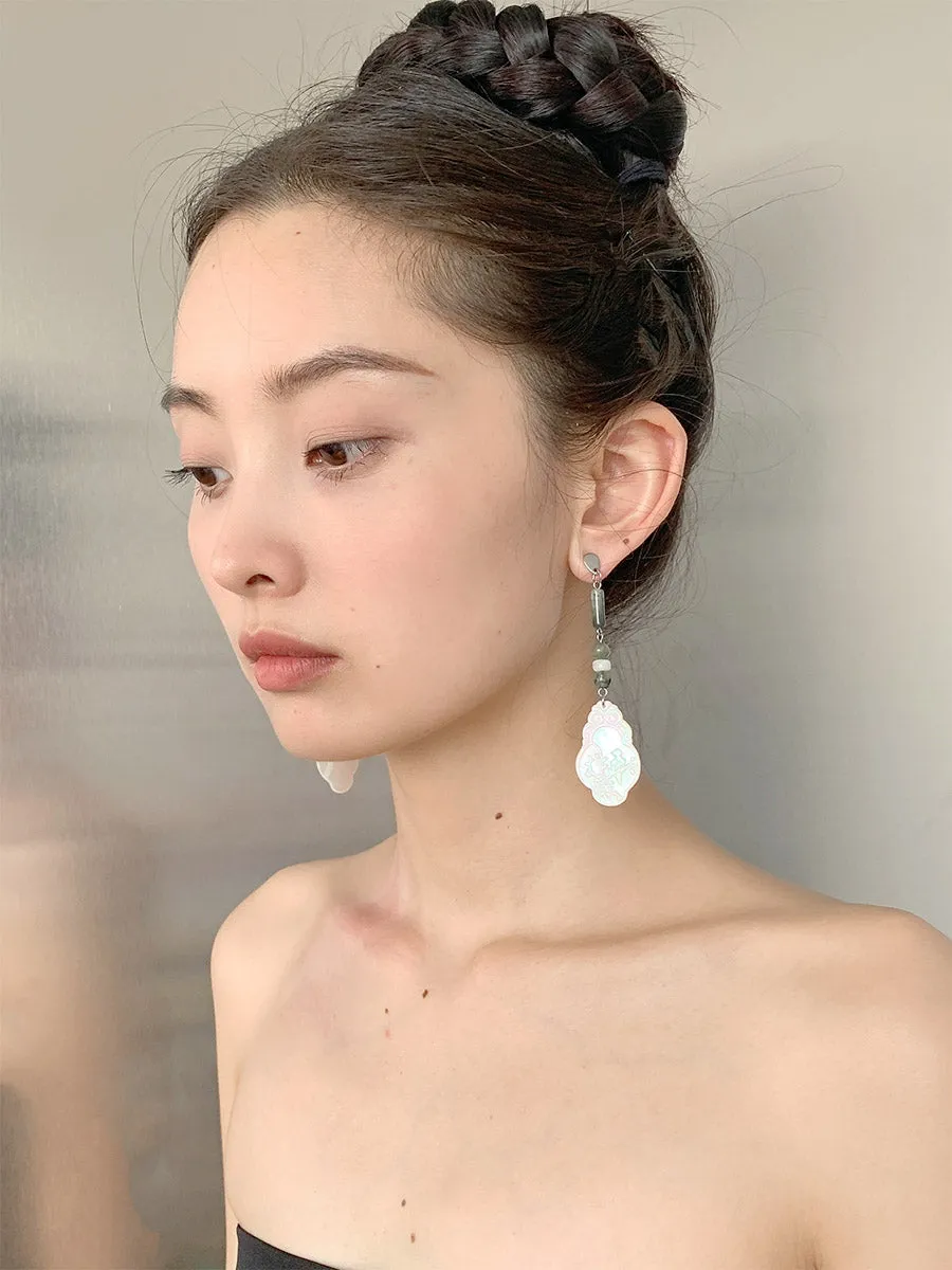 Birds Upon a Branch 枝上啼鸟 New Chinese Style Natural Shell Earrings