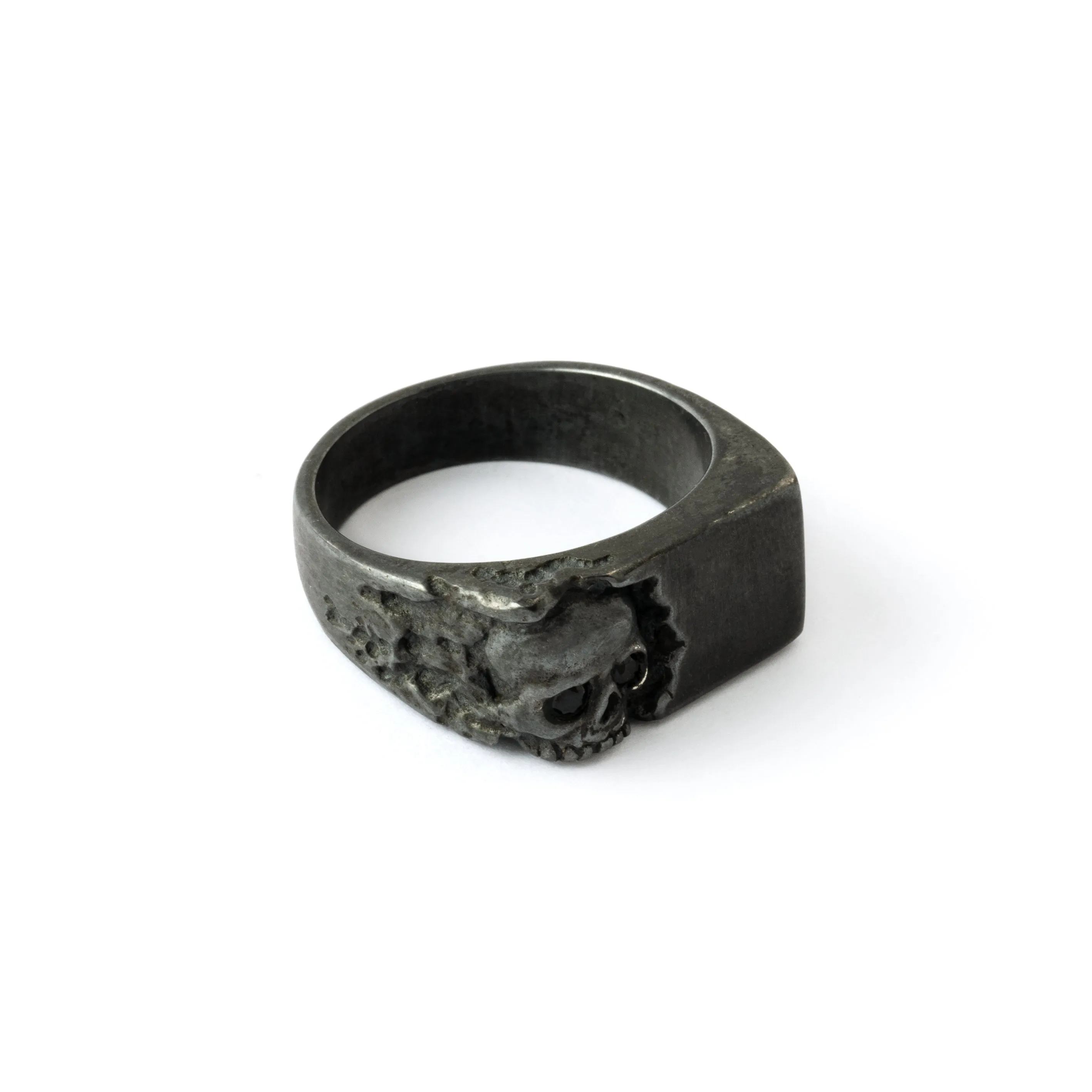 Black Silver Break Free Skull Ring