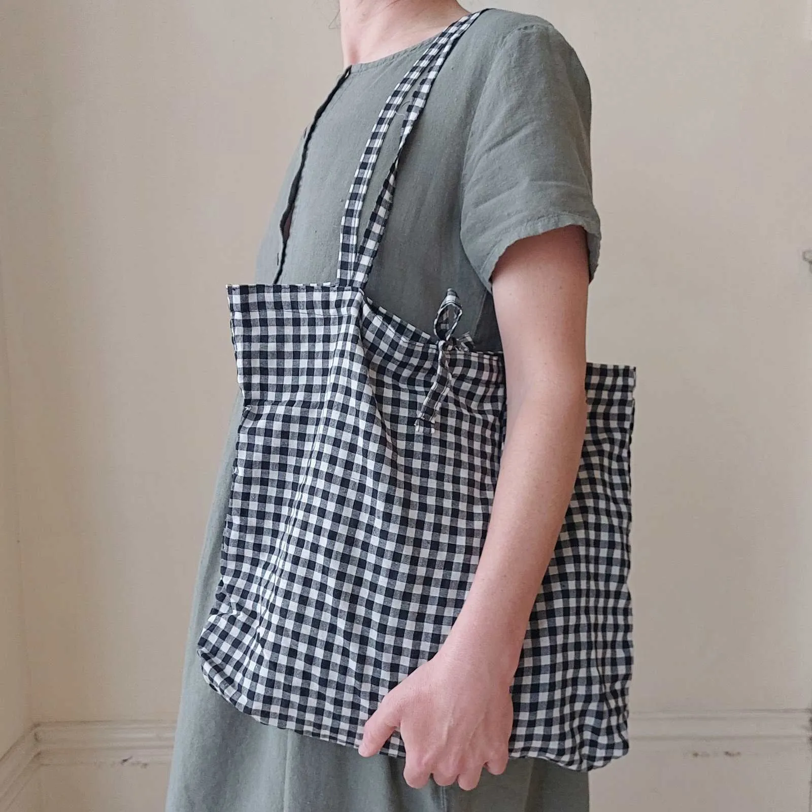 Cotton Gingham Tote Bag - Black & White