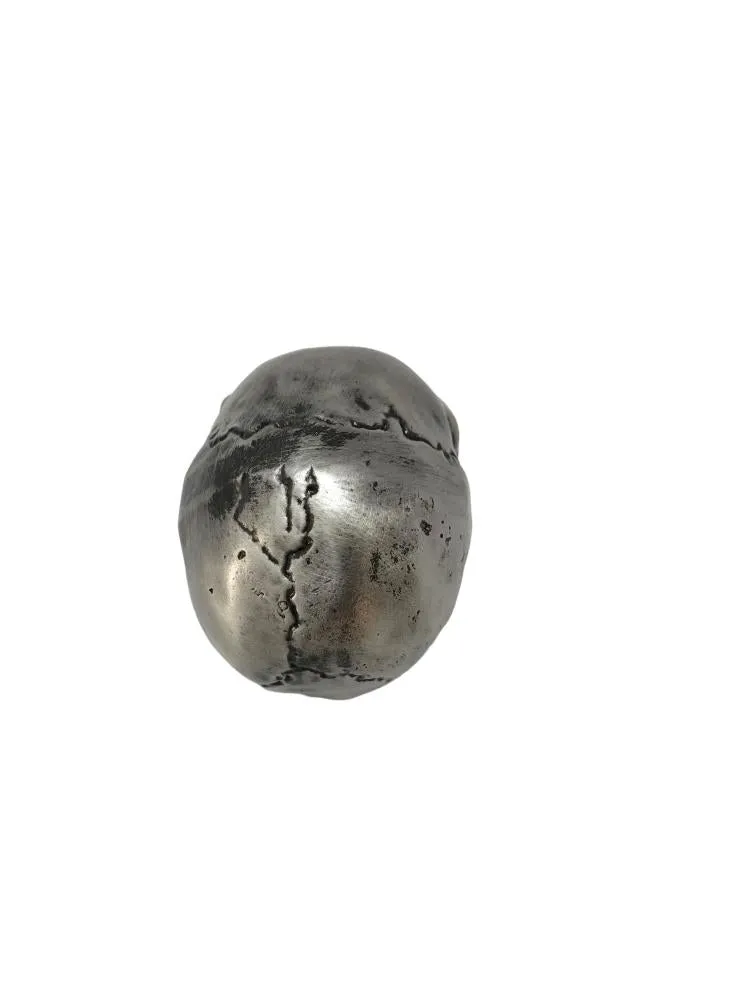 Cracked Skull Ornamental Statue for Fenders/Bonnet Mascot - Old Silver - Highway Hawk H02-086M