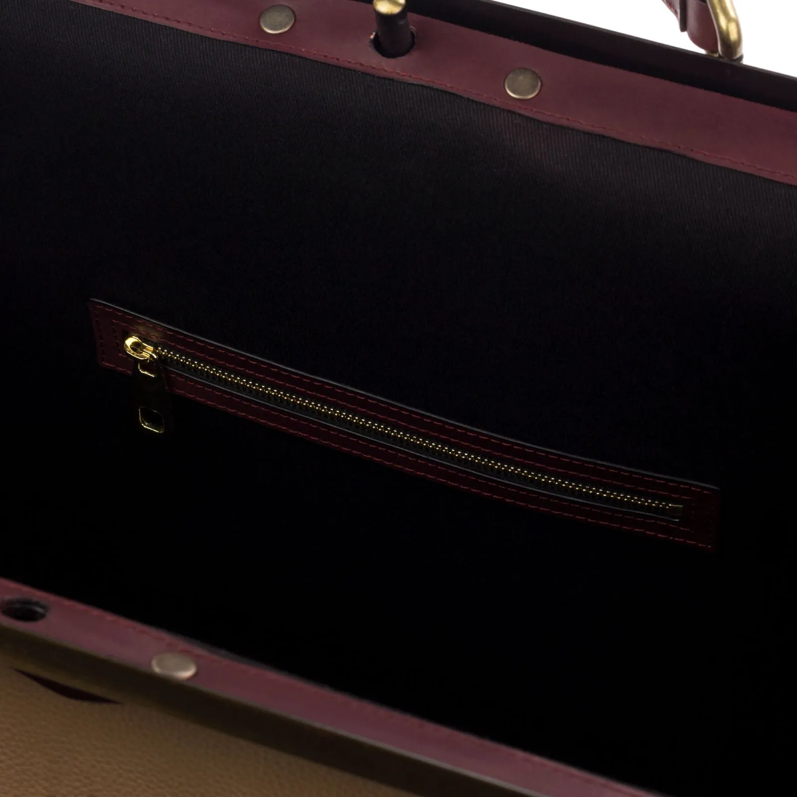 DapperFam Luxe Men's Doctor Bag in Burgundy Painted Calf