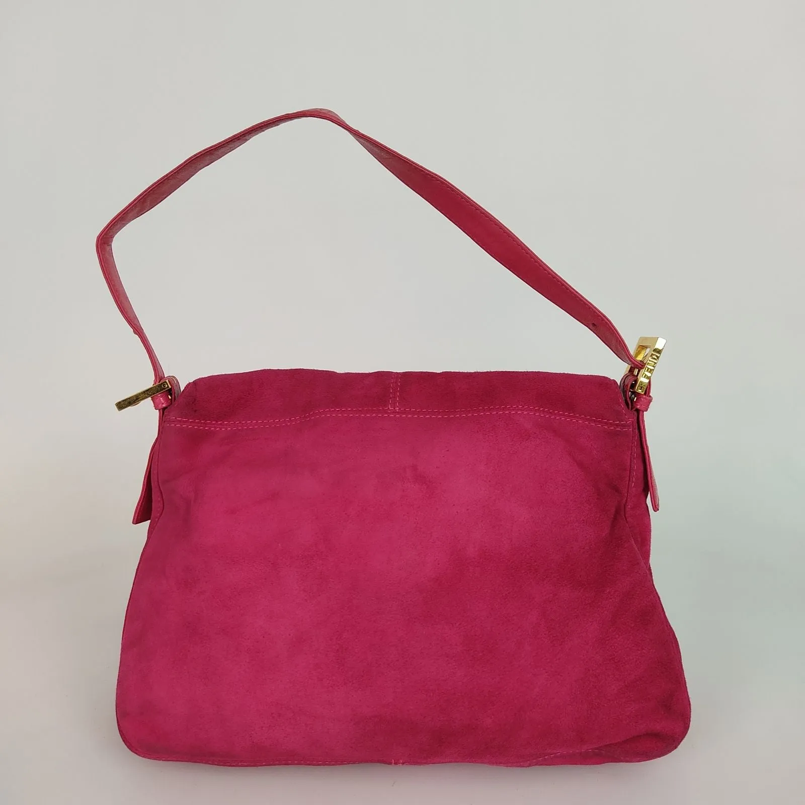 Fendi Fendi vintage Mama shoulder bag in fuchsia suede - '10s