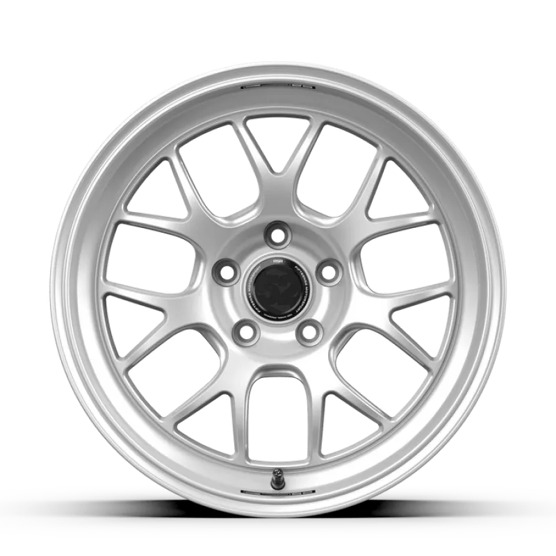 fifteen52 Apex RSR 18x10.5 5x120 25mm ET 72.56mm Center Bore Radiant Silver