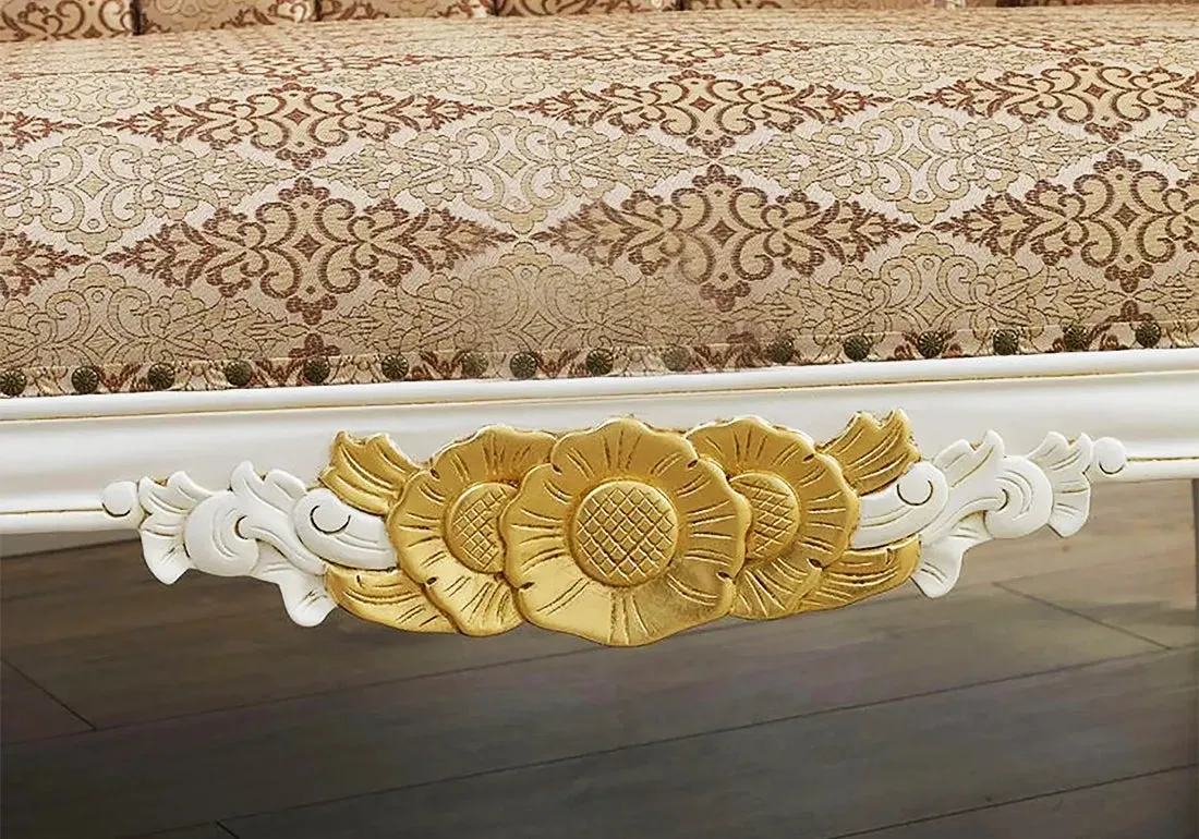 Luxury and Handmade Baroque Style Wooden Chaise Lounge