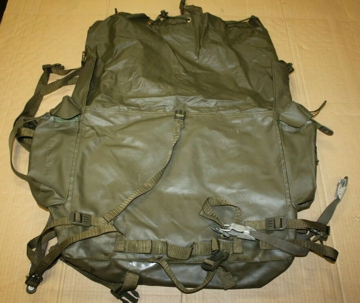 M90 Swiss Army Mountain Rucksack Bag Military Surplus Backpack Olive Green Pack