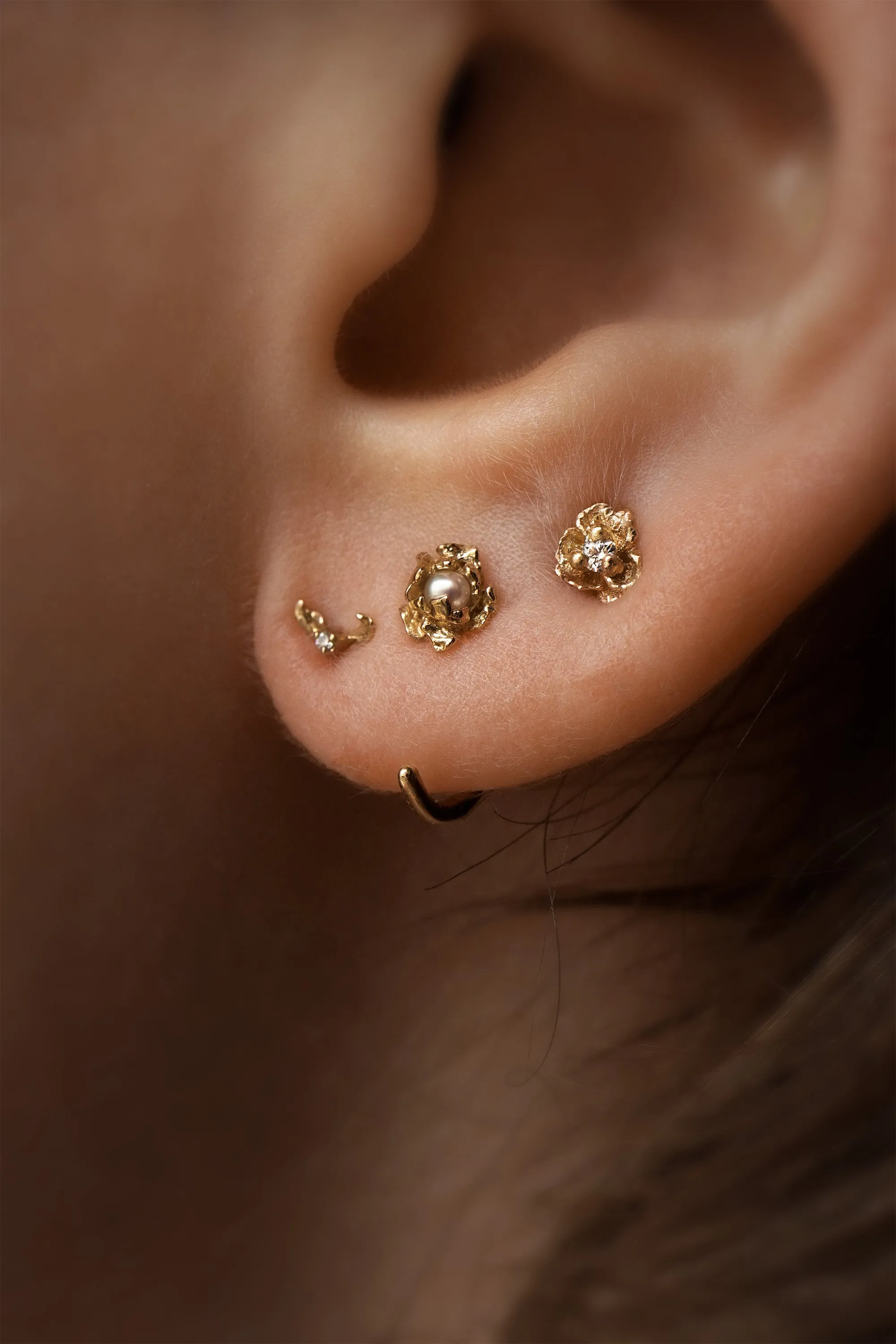 Pearl Blossom Earring