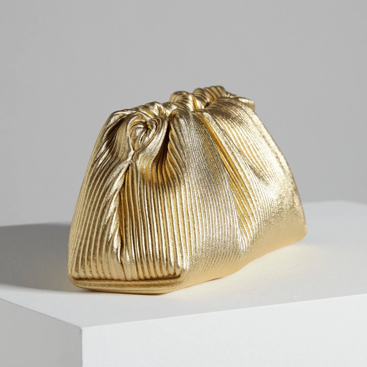 Roll 20 Corrugated Gold Clutch (coming soon)