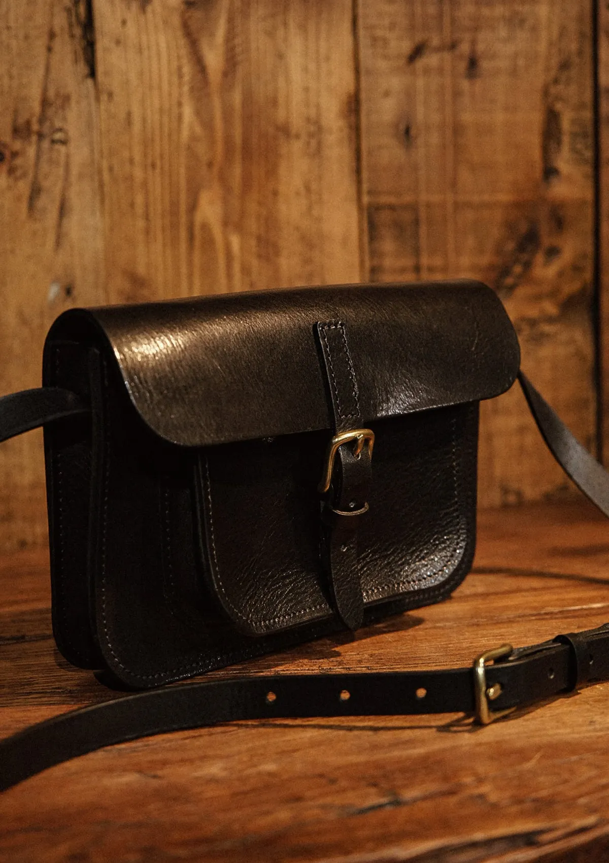 Saddle Leather Satchel - Black