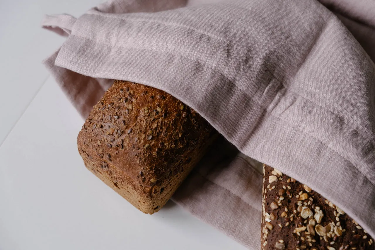 Unique Hemp Linen Bread bag in natural non-dyed hemp fabric inside linen fabric outside - storage bag / bread serving & storage basket